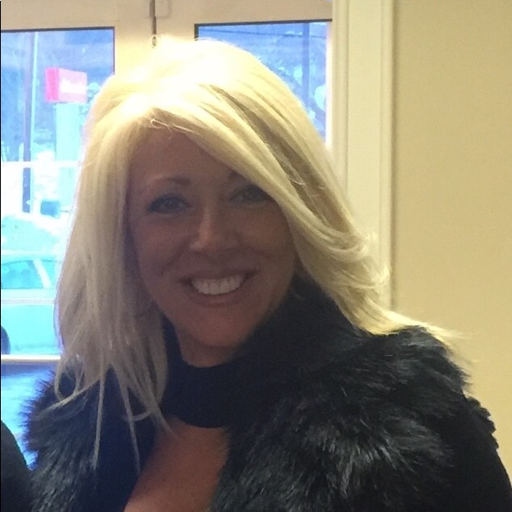 Meet your Posher, Gina